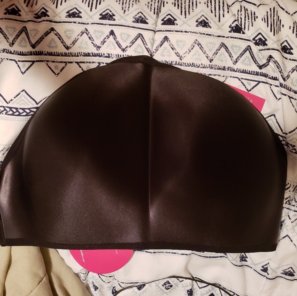 Panties with built in butt pads